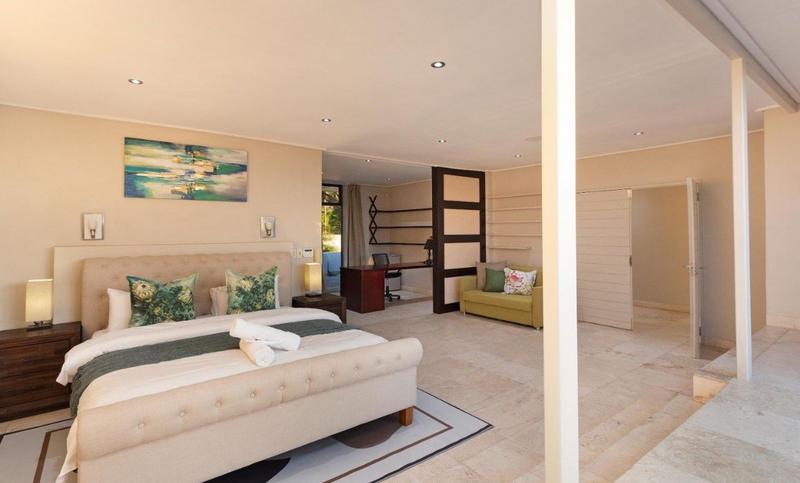 4 Bedroom Property for Sale in Camps Bay Western Cape